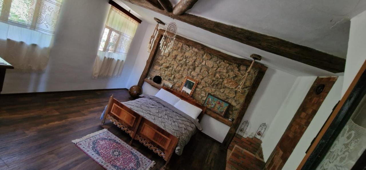 Casageo Cheile Nerei Villa Socolari Exterior photo