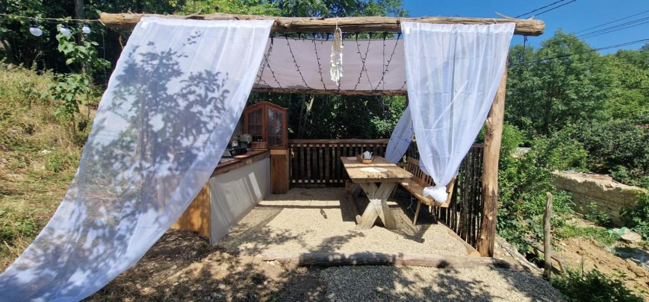 Casageo Cheile Nerei Villa Socolari Exterior photo